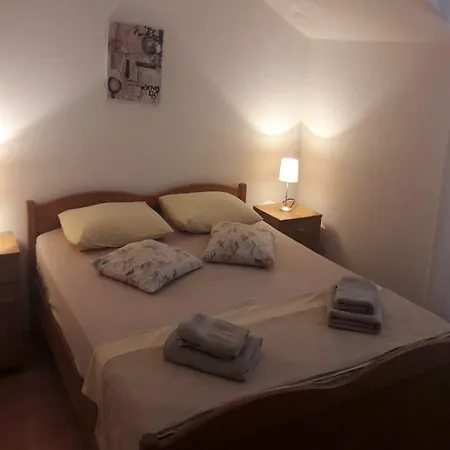 Antonia Apartmán