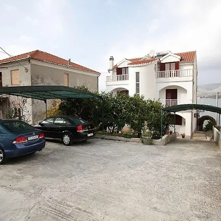 Διαμέρισμα Antonia